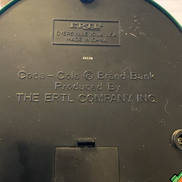 8" Vintage Coca Cola Santa Claus Choo Choo Train Bank - Picture 4 of 4